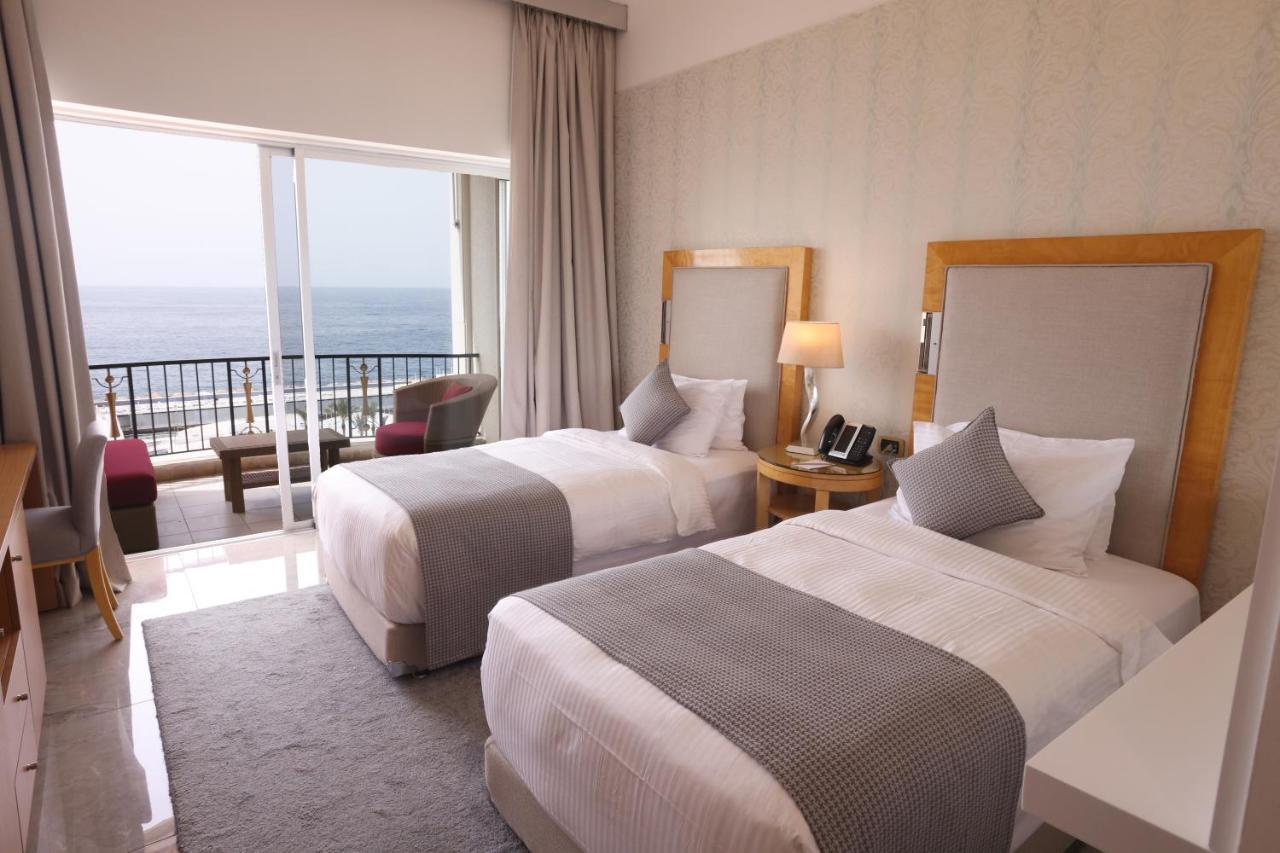 Riviera Hotel And Beach Lounge, Βηρυτός Εξωτερικό φωτογραφία